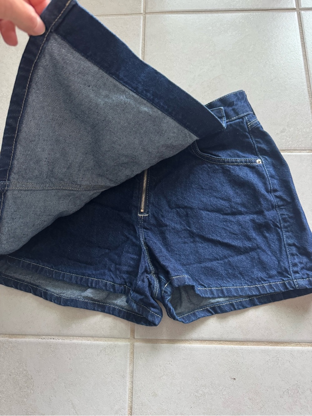 XS Zara Denim Skort - Picture 4 of 10